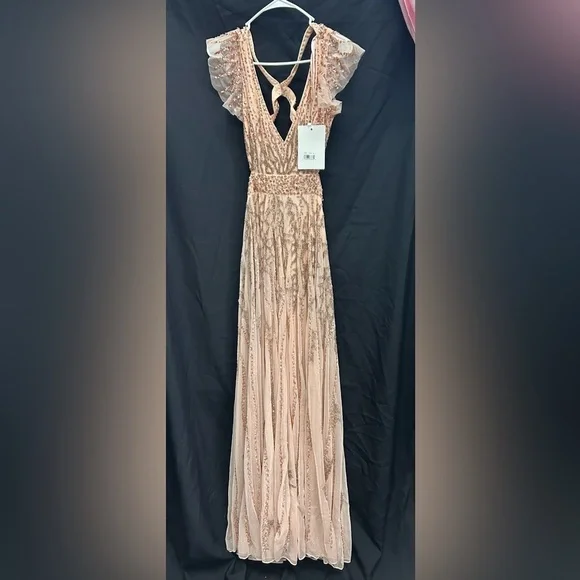 Mac Duggal 5682 NWT Sequined Flutter Cap Sleeve Cut Out A Line Gown